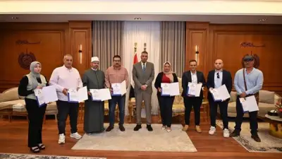 محافظ جنوب سيناء يكرم المتفوقين رياضياً ومجتمعياً تقديراً لإنجازاتهم