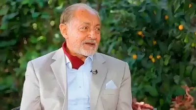 وزيرة الثقافة تنعى عبد العزيز مخيون: صاحب تجربة فنية متفردة