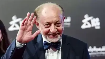 وفاة عبد العزيز مخيون ودنيا سمير غانم تبكي في تجديد سفارتها لليونيسف