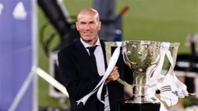 زيدان يعلن استعداده للعودة للتدريب ويترقب تدريب منتخب فرنسا