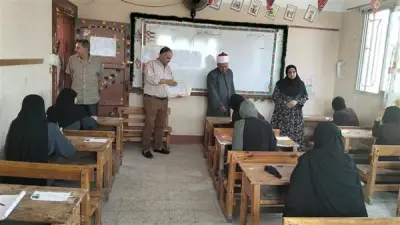 متابعة امتحان التوحيد بالثانوية الأزهرية في الإسماعيلية