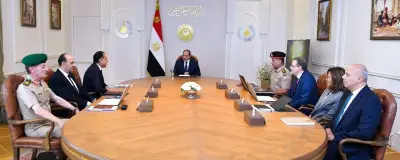 السيسي يوجه بمواصلة تطوير الجهاز الإداري للدولة لتحقيق الكفاءة والفاعلية