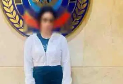 راقصة الملابس الخادعة تسقط في أكتوبر بحوزتها حشيش