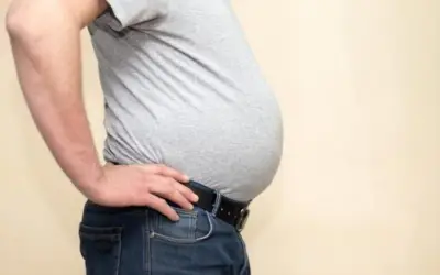 أطعمة تسبب ظهور الكرش دون أن تنتبه: تعرف عليها