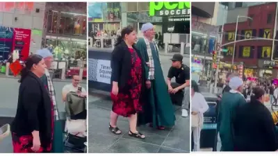 مصري بالجلابية والشال يتجول مع زوجته في نيويورك ويخطف الأنظار