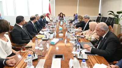 وزيرة الإسكان تبحث مع البنك الدولي تعزيز التعاون في مشروعات البنية التحتية