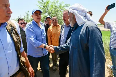 وزير الري يشدد على تحرير محاضر فورية لمن يلقون القمامة بالترع