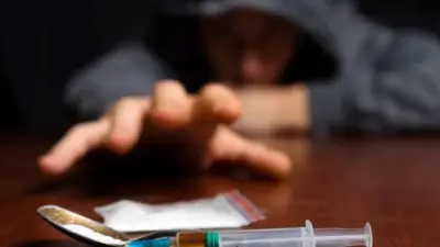 أخصائي تعديل سلوك: نسب الانتكاس بين متعافي الإدمان أعلى من المتوقع
