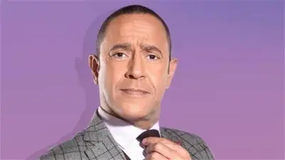 أشرف عبد الباقي يعلن عودة فرقة سوكسيه لمسرح بورتو مارينا بموسم استثنائي