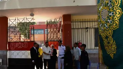 محافظ أسوان يتفقد لجنة المكفوفين في أول أيام الثانوية العامة