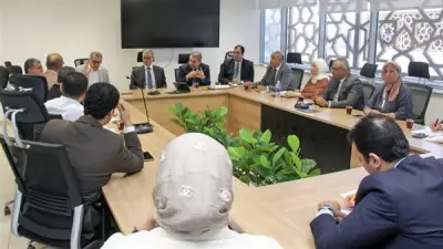 الجمارك والمجلس التصديري للملابس الجاهزة يبحثان دعم المصدرين