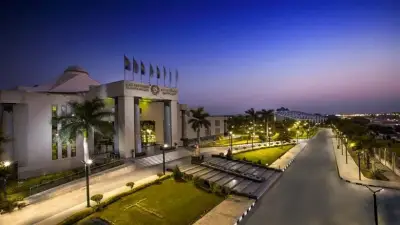 موعد التقديم لمنح الجامعات 2026 لطلاب الثانوية العامة والفئات المستحقة