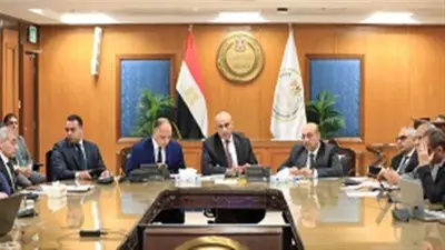 وزير التعليم يتابع امتحانات الثانوية العامة من غرفة العمليات المركزية
