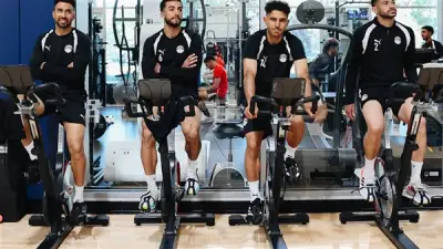 على أنغام يا حبيبتي يا مصر.. منتخب مصر يبدأ مرانه استعدادا لمواجهة نيوزيلندا