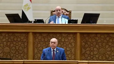 النواب يبدأ مناقشة تمويل الخطين الثاني والثالث من القطار السريع بـ3.9 مليار يورو