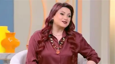 خبيرة إتيكيت: الثقة بالنفس في المناسبات تعتمد على الهدوء وآداب السلوك وليس التصنع