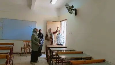 فحص مراوح لجان امتحانات الثانوية العامة لضمان التهوية للطلاب