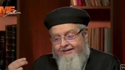 القمص بيشوي حلمي يشرح معاني الصليب وأسراره لطلاب الثانوية العامة