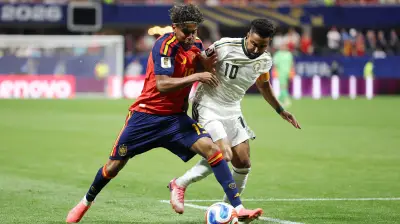 هجوم ناري على نجوم المنتخب السعودي بعد خسارة إسبانيا وتحولهم لرجال أعمال
