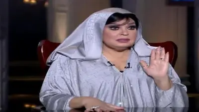 فيفي عبده تعلن تطورات حالتها الصحية وتطلب الدعاء من الجمهور بعد الكسر