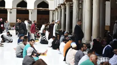 نقل شعائر صلاة الجمعة من مسجد السيدة نفيسة وخطبة عن فقه الهجرة