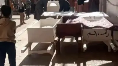 صلاة الجنازة على 10 مجهولي الهوية من ضحايا الهجرة غير الشرعية بمطروح