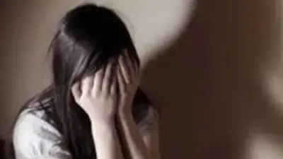 فضيحة في الحوامدية: فتاة تهرب مع جزار لإجبار والدها على الزواج
