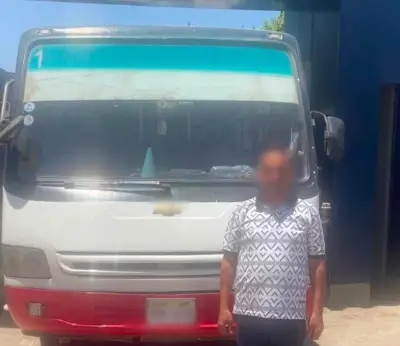 ضبط سائق أتوبيس الجيزة بتهمة الرقص أثناء القيادة وتعريض حياة الركاب للخطر