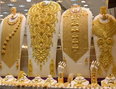 تراجع سعر الجنيه الذهب 840 جنيهاً مساء اليوم الأحد 20-6-2026
