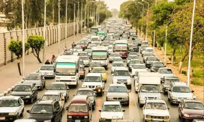 انتشار مروري مكثف بالقاهرة والجيزة والمحاور البديلة لتخفيف الكثافات