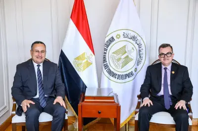 وزير التعليم العالي: ربط البحث العلمي بالصناعة وتحويل الابتكارات لمشروعات إنتاجية