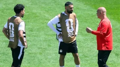 حسام حسن يستقر على ثلاثي هجوم مصر أمام بلجيكا في المونديال