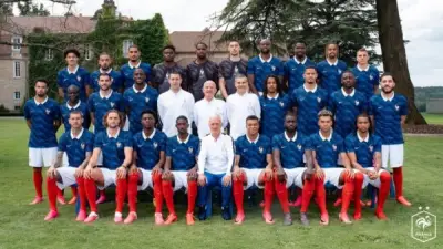 إصابة ويليام ساليبا تهدد مشاركته مع فرنسا في افتتاحية كأس العالم
