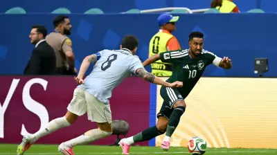 أسطورة العراق يحذر السعودية من قوة إسبانيا في كأس العالم