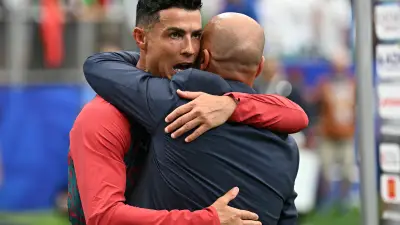 مارتينيز: ما يفعله رونالدو أصعب من تسجيل الأهداف