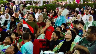 فيديو.. هتافات وأعلام تزين احتفالات أعضاء الترسانة بهدف مصر في بلجيكا