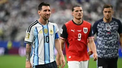 ميسي يرفض طلب سابيتزر للحصول على قميصه التاريخي في كأس العالم