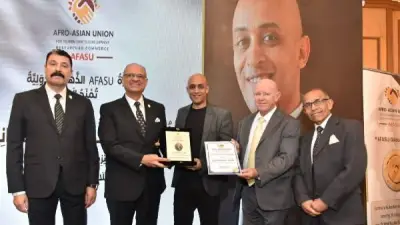 محمد الإسكندراني يحصد الجائزة الذهبية الدولية من AFASU في الإعلام السياحي