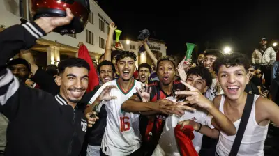 فيديو: صدمة الإقصاء تُشعل هولندا.. احتفالات الجالية المغربية تنتهي بتدخل أمني