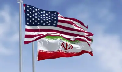 بوليتيكو: الفريق المعني بالمفاوضات النووية مع إيران غادر سويسرا إلى قطر