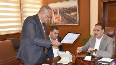 محافظ بورسعيد يعتمد نتيجة الإعدادية بنسبة نجاح 79.2% ويهنئ الأوائل