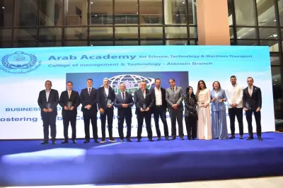 رئيس جامعة بورسعيد يلتقي سفراء 8 دول لتعزيز الشراكات الأكاديمية والبحثية الدولية