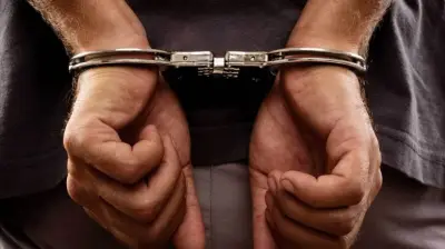 ضبط مدير مطبعة بحوزته 60 ألف مطبوع تجاري بدون تفويض في القاهرة