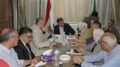 محافظ القليوبية يعقد لقاء جماهيريا بالخانكة ويوجه بحلول فورية لشكاوى المواطنين