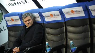ريال مدريد يضحي بتشواميني لتمويل صفقة إنزو فرنانديز