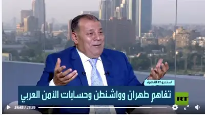مذيعة روسيا اليوم تعيد نشر حوار عصام كامل عن التوازنات الإقليمية بعد الحرب الإيرانية