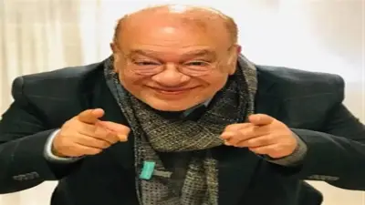 صلاح عبدالله يحتفل بعيد الأب بمفاجأة من بناته وأحفاده