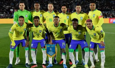 إسكتلندا تعلن تشكيلها الرسمي لمواجهة البرازيل في كأس العالم