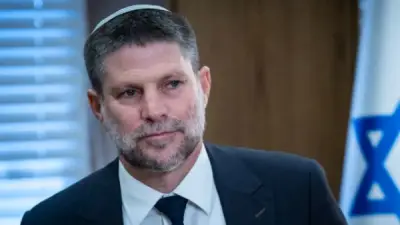 سموتريتش يهدد بهدم 10 مبانٍ بالضاحية مقابل كل طلقة من لبنان