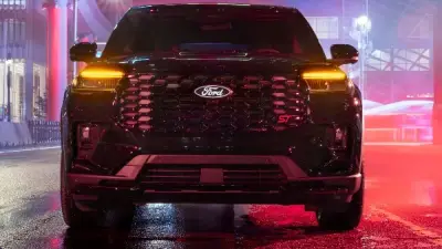 فورد إكسبلورر ST بحزمة سينيستر الرياضية: مظهر جريء ولمسات سوداء ساحرة